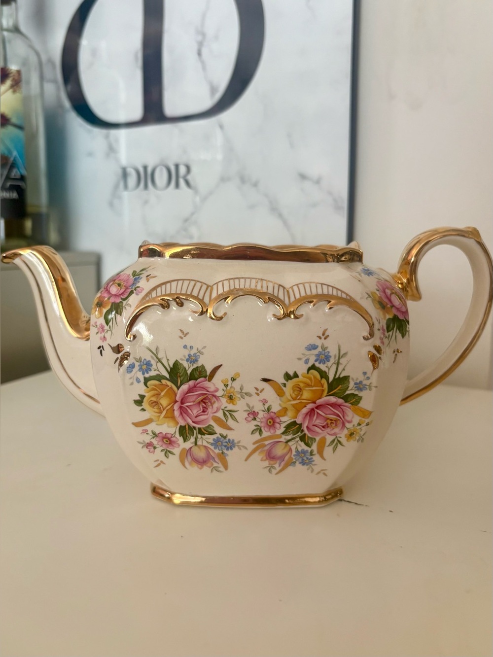 SADLER ENGLAND Rose Floral 24K Gold Painted Cube Teapot #2657